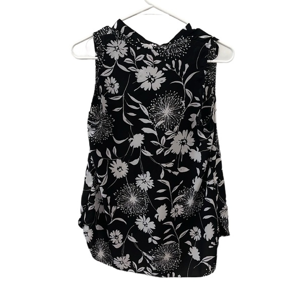 EUC Vince Camuto Floral Tank Top - Picture 4 of 5